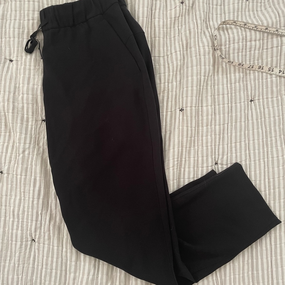 Lululemon ankle joggers